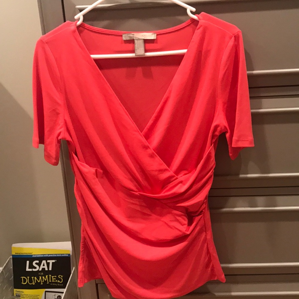New without tags adorable top size L soft material